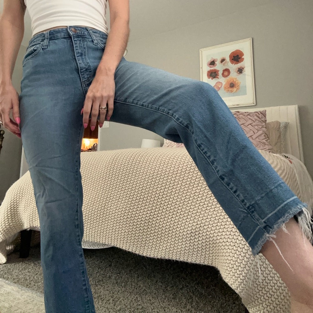 Universal Thread Blue Straight Leg Jeans